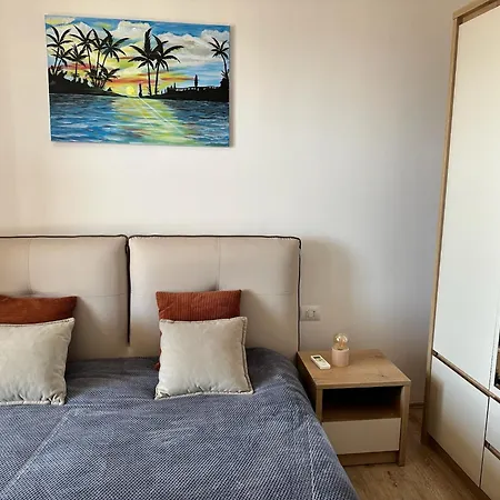 Marta - Summer Breeze *